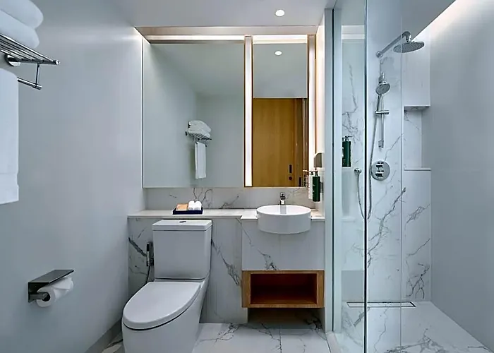 Hilton Garden Riverside מלון בנגקוק