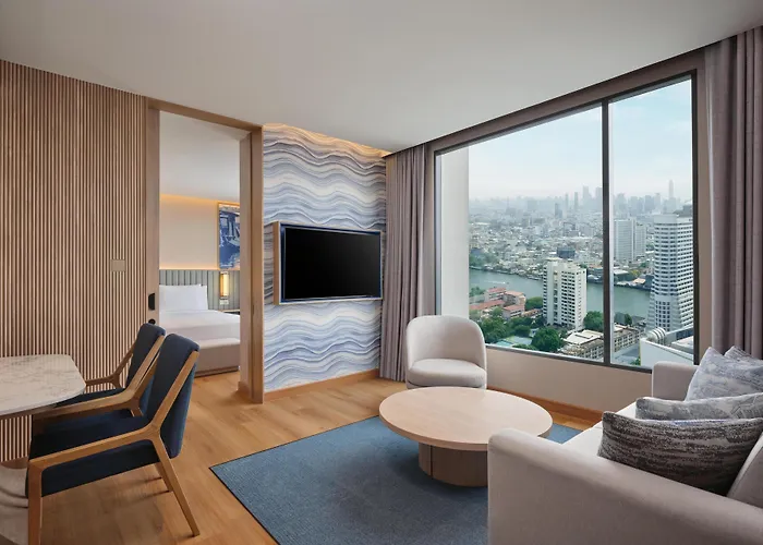 Hilton Garden Riverside